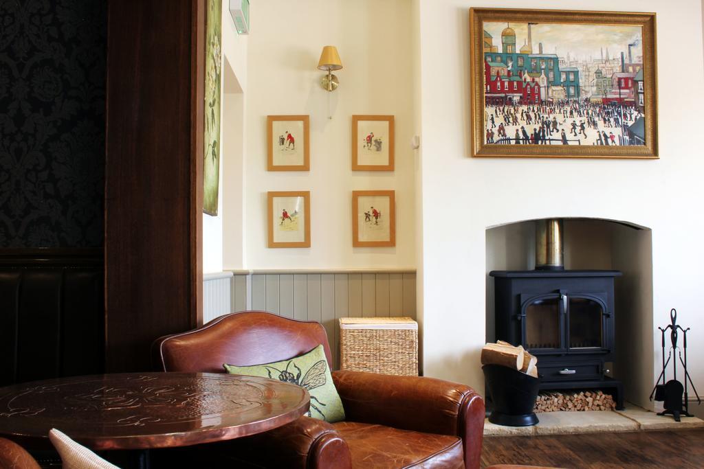 The Six Bells Bed and Breakfast Bourne Buitenkant foto